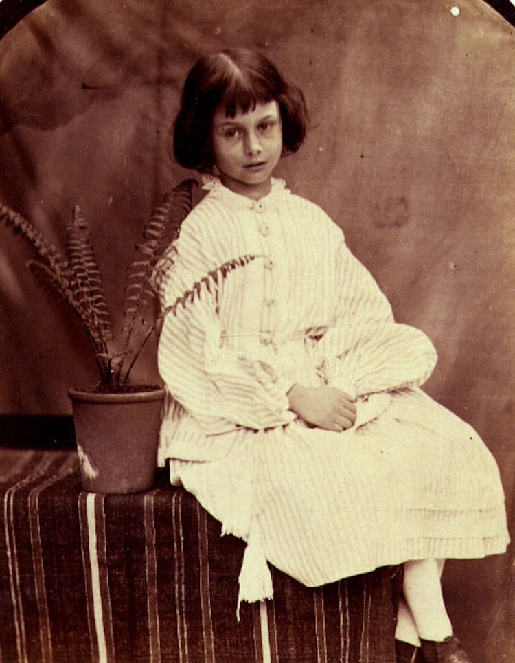 Lewis Carroll, the Writer that got Alice In Wonderland Wrong
