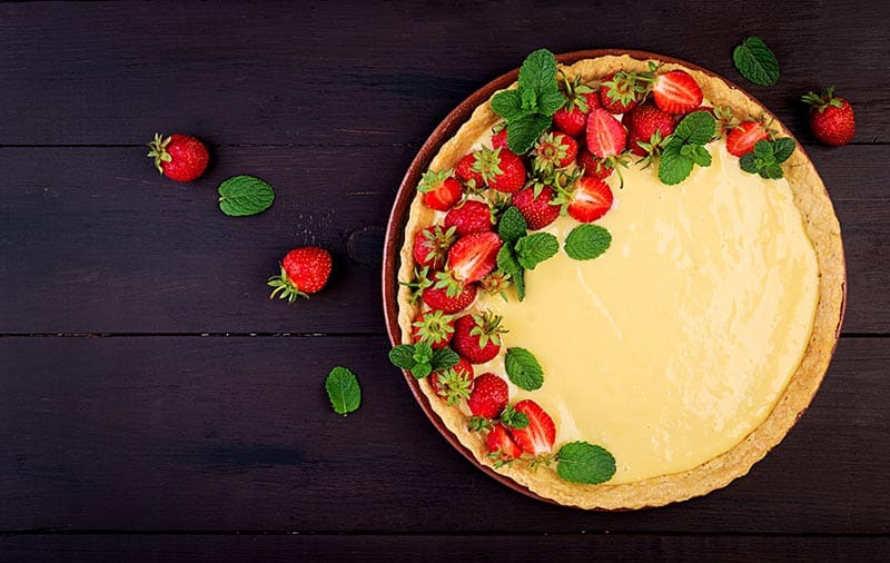 Tart with Strawberries and Mint