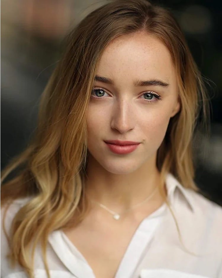 Phoebe Dynevor