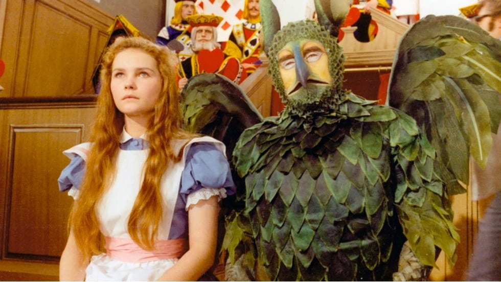 screenshot-of-1972-Alice-in-Wonderland-starring-Fiona-Fullerton-as-Alice-not-Disney-retro-films-movies-cinema-discussion-podcast-Frank-Beddor-Lewis-Carroll-Nick-Madonna-Lee-Thomas